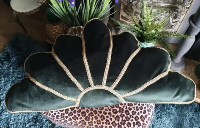 Deco Fan Cushion