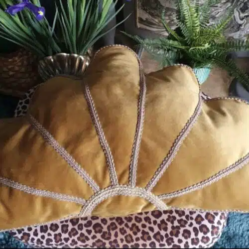 Deco Fan Cushion