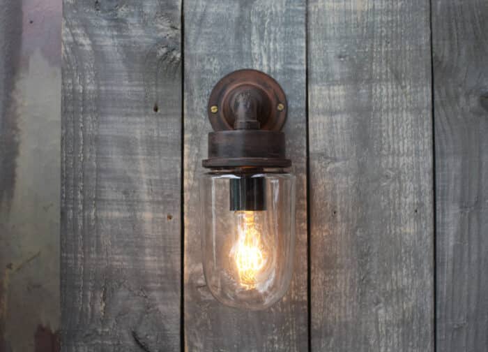 Outdoor Wall Light